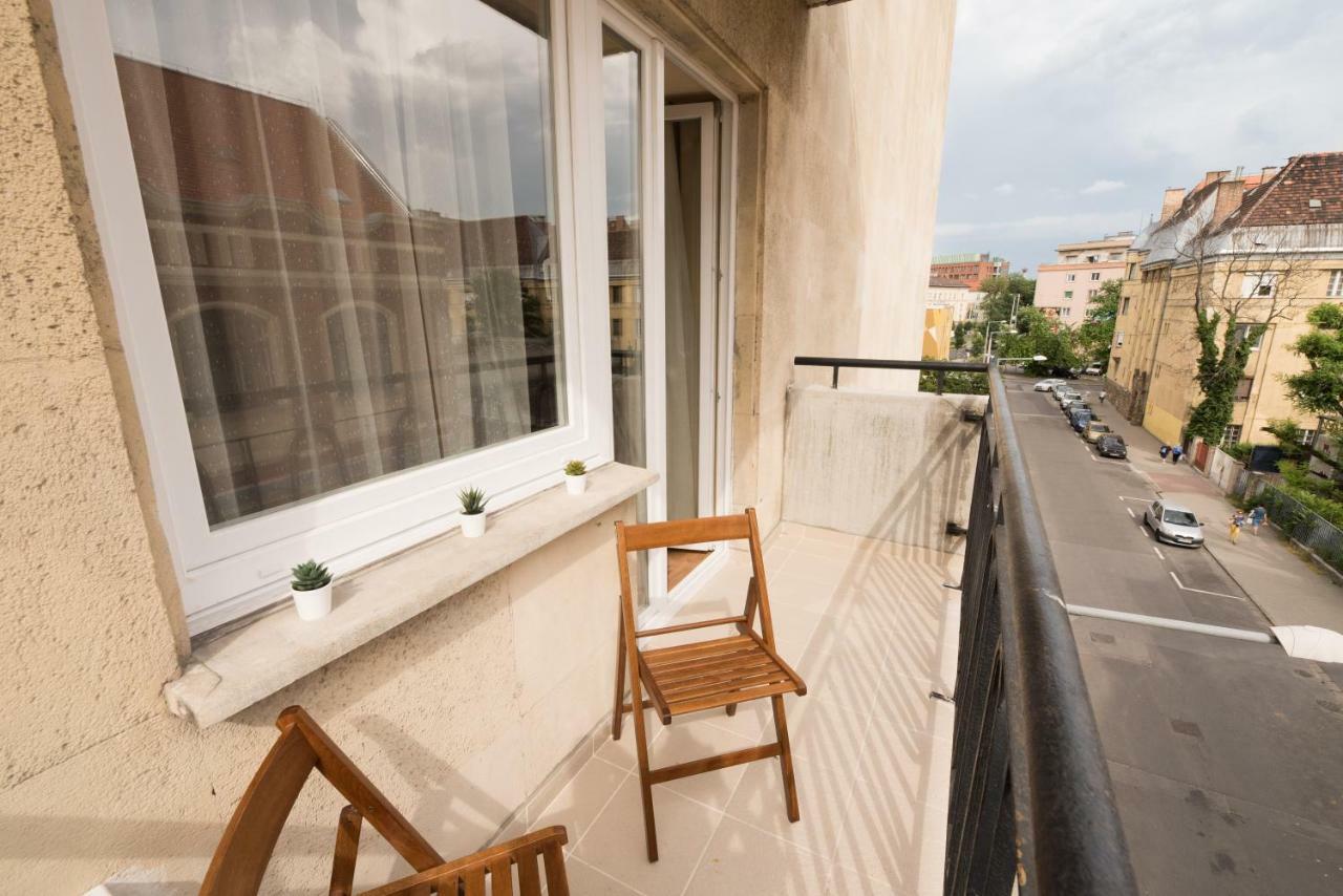 Better Than Home Budapest Eksteriør billede